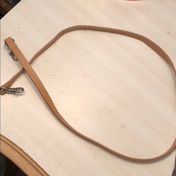 Dooney & Bourke Purse (LIKE NEW) - Picture 8 of 8